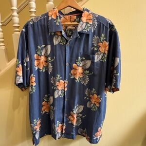 Tommy‎ Bahama 100% Silk Original Fit Breezy Blooms Shirt like new! Sz XL
